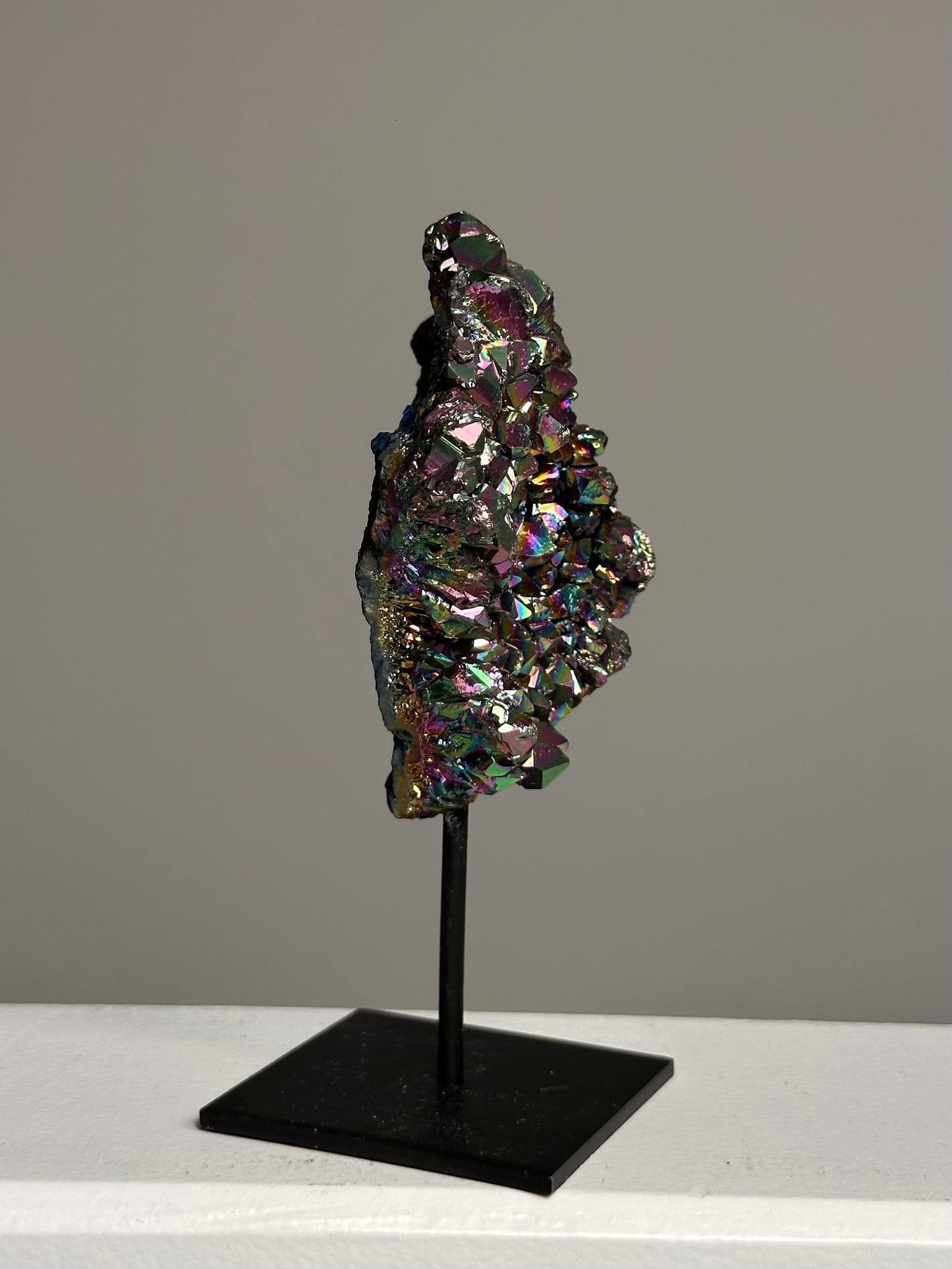 Titanium Aura op standaard