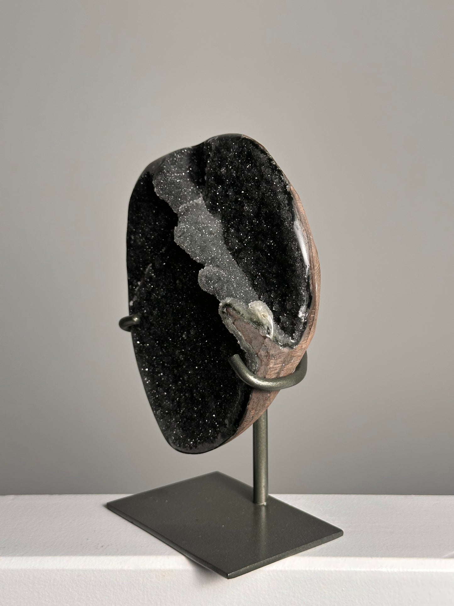 Amethist op standaard