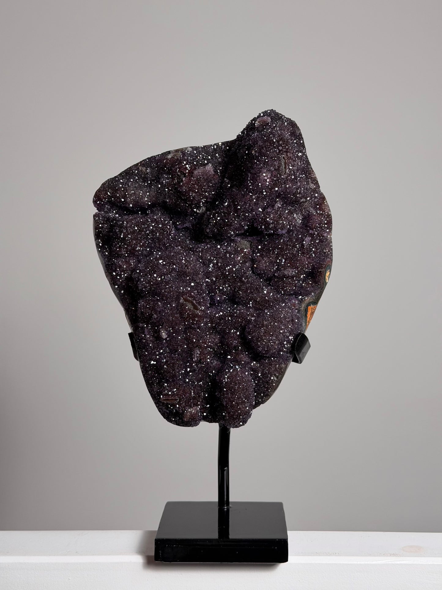 XL Amethist op standaard