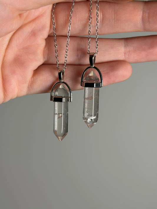 Bergkristal Point Necklace