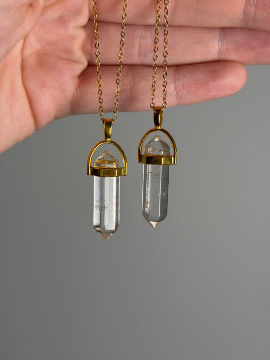 Bergkristal Point Necklace