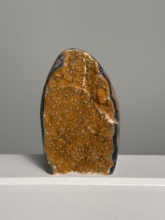 Gele Amethist Standvlak