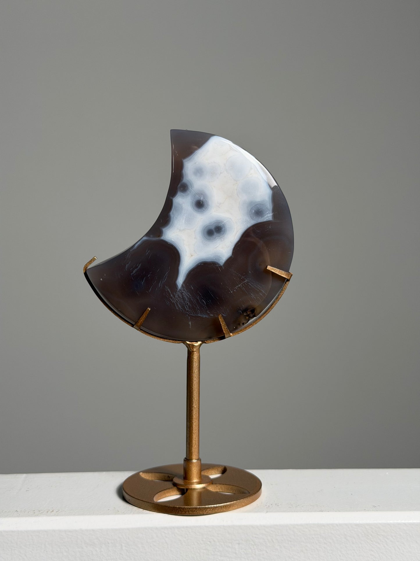 Agaat Maan op standaard