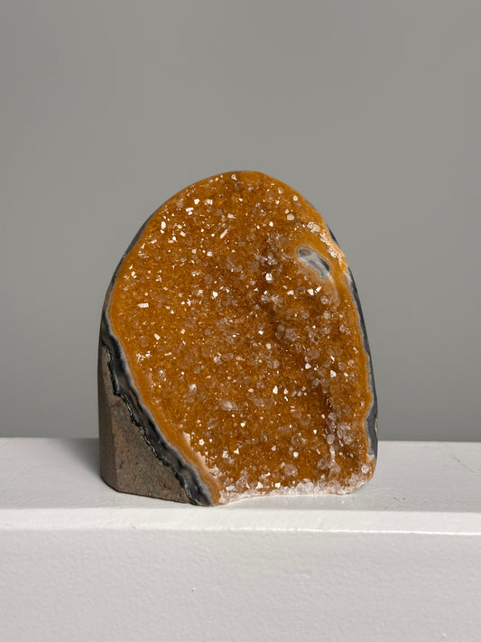 Gele Amethist Standvlak