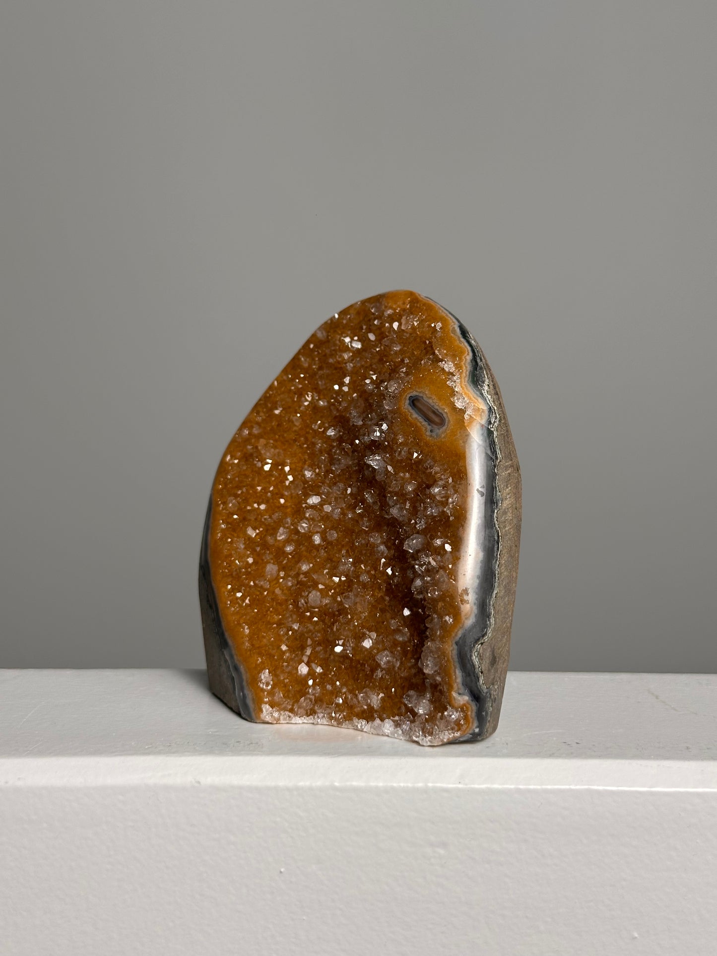 Gele Amethist Standvlak