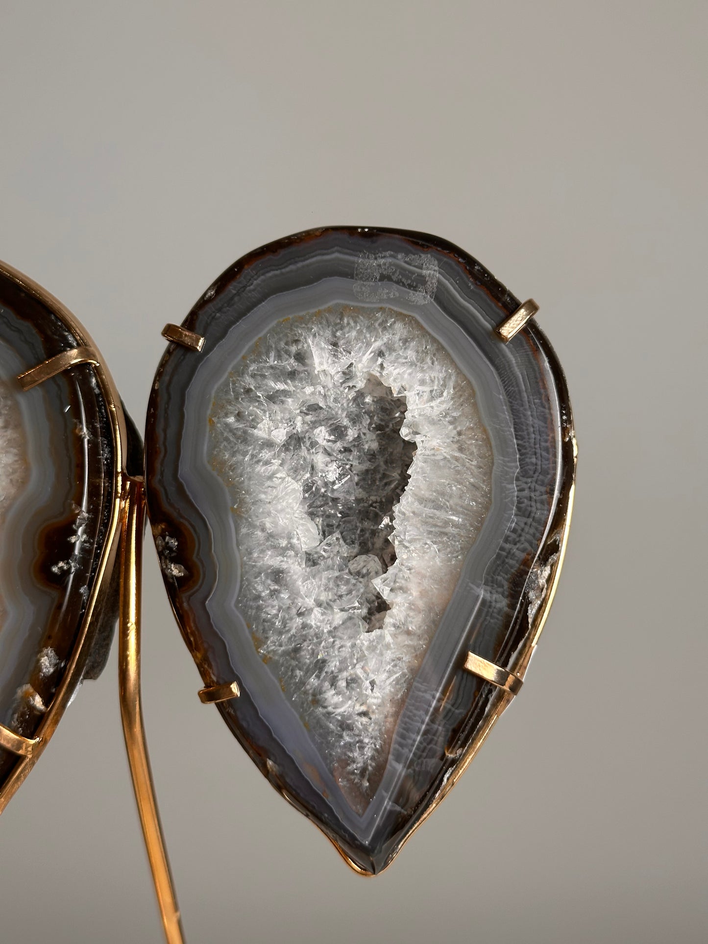 Agaat Geode op standaard