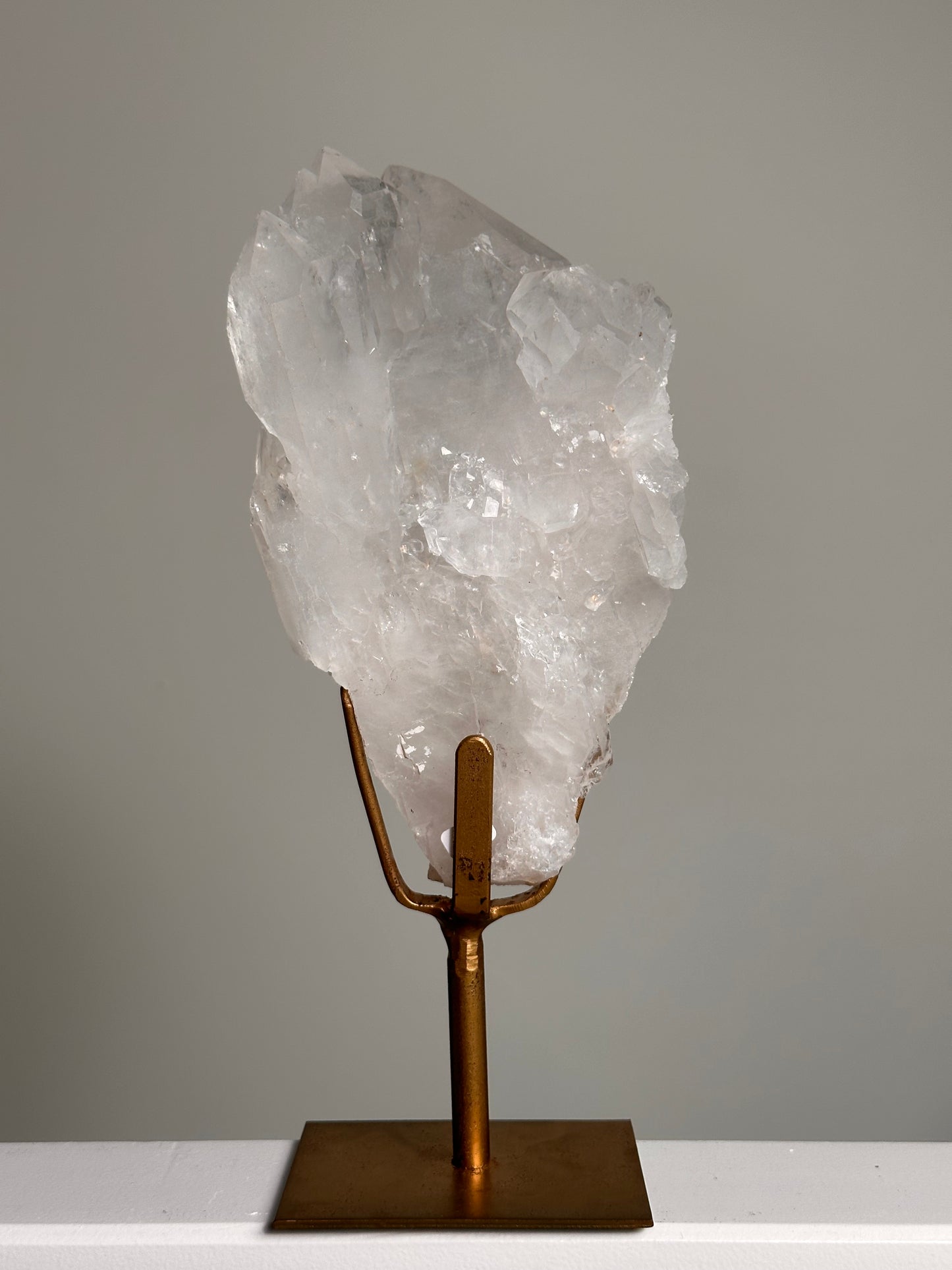 Bergkristal op standaard