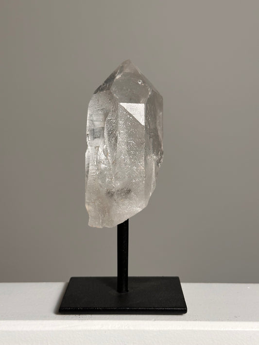 Bergkristal op standaard