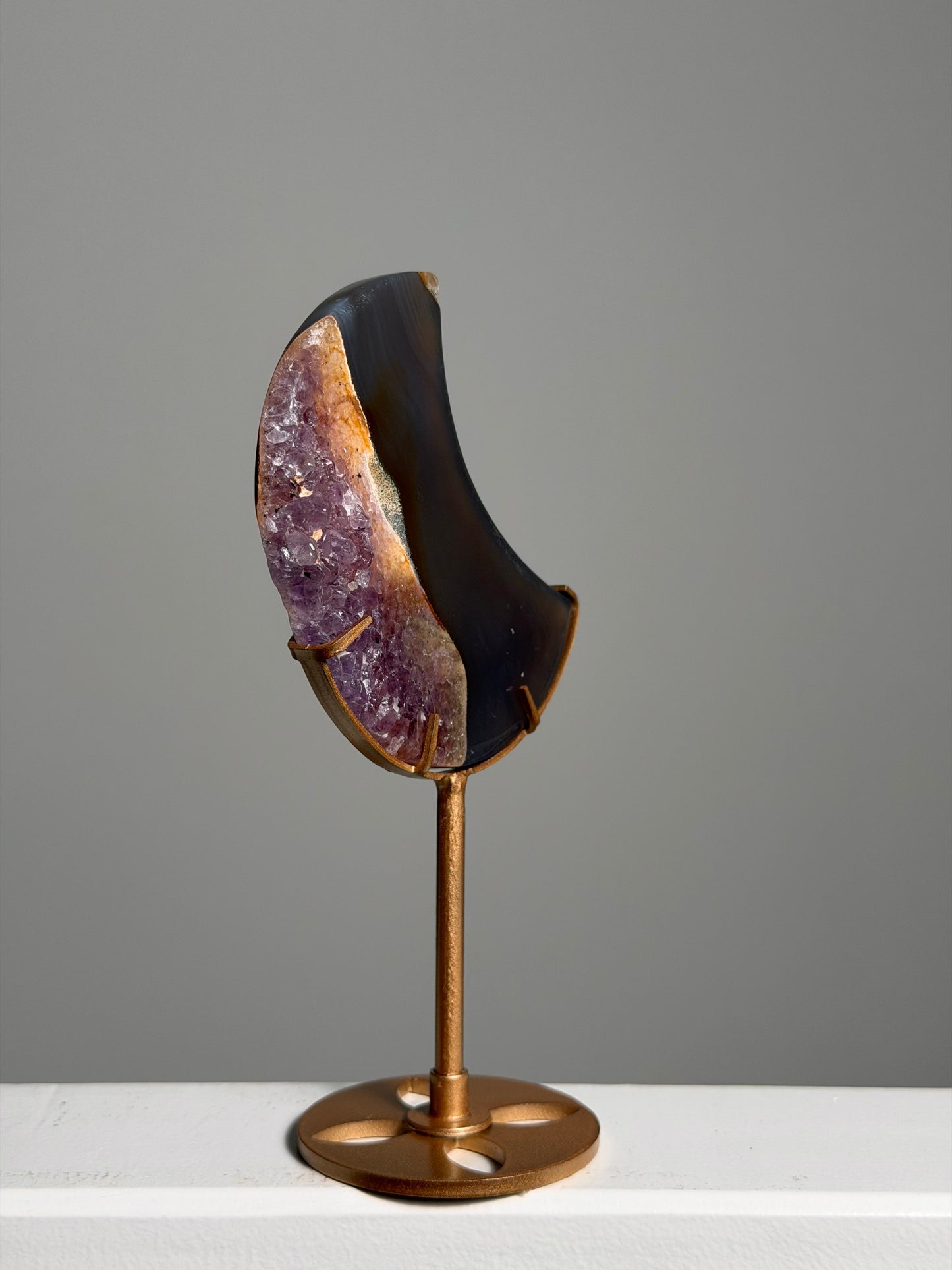 Agaat / Amethist Maan op standaard