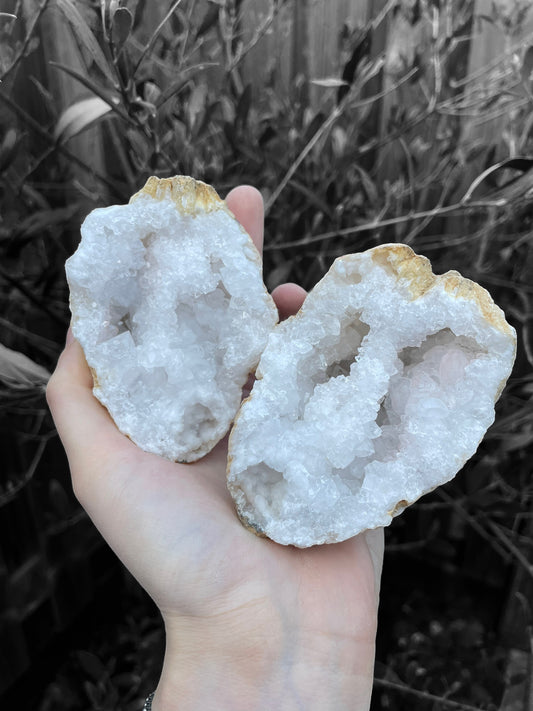 Bergkristal Geode paar